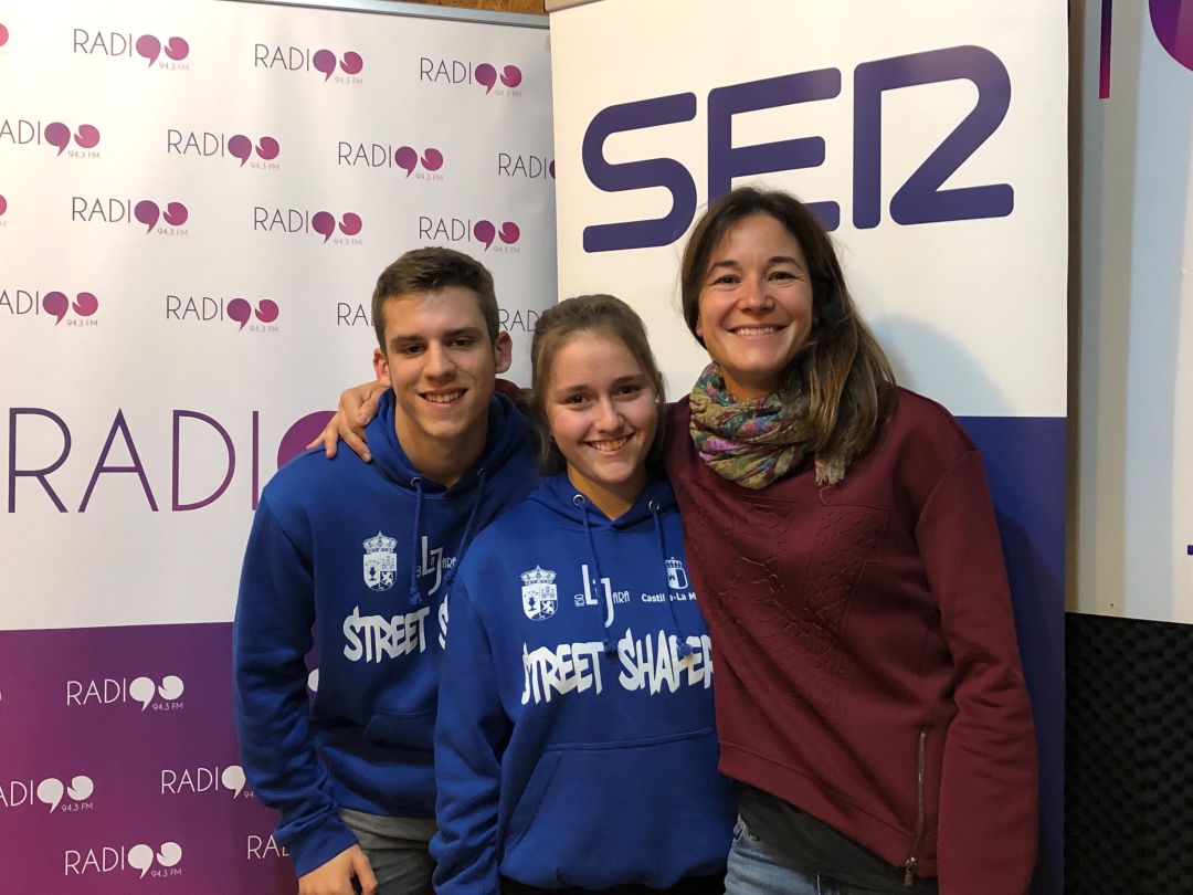 Víctor, Isabel y María del IESO La Jara Víctor, Isabel y María del IESO La Jara