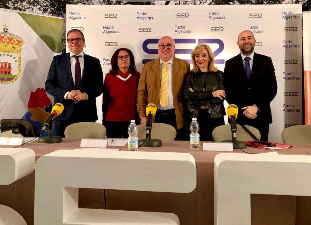 Participantes en la segunda jornada sobre los 40 años de autonomía Participantes en la segunda jornada sobre los 40 años de autonomía