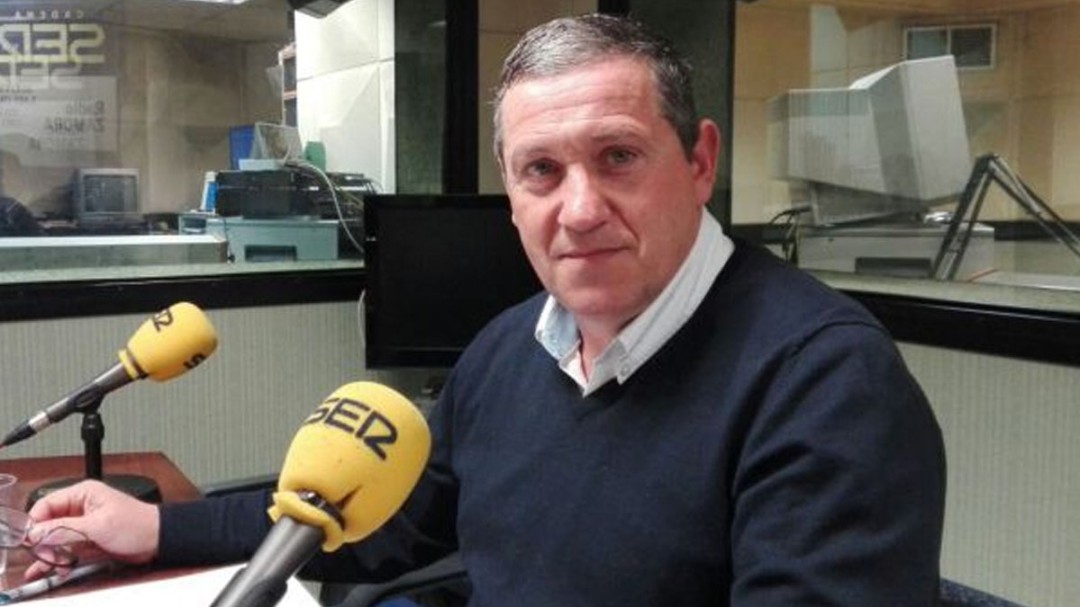 Polémica con Javier Faúndez por su intervención en un concejo abierto en Mahíde