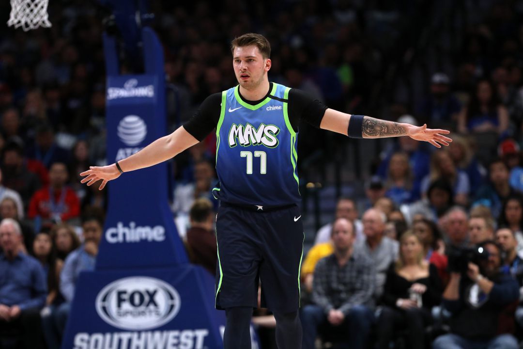 Doncic, durante el partido contra los San Antonio Spurs. Doncic, durante el partido contra los San Antonio Spurs.