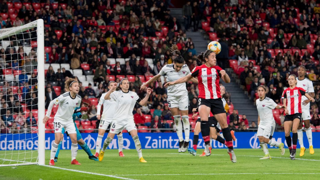 El Athletic se clasificó para las semifinales de la Copa de la Reina tras su victoria ante el Tacón El Athletic se clasificó para las semifinales de la Copa de la Reina tras su victoria ante el Tacón