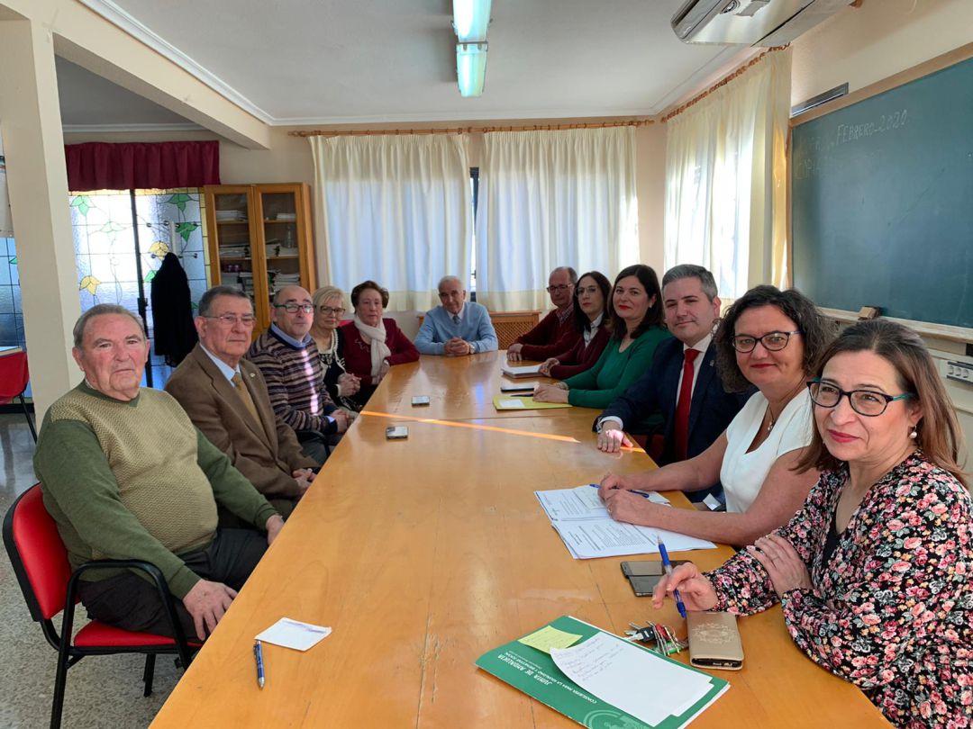 Momento de la reunión en el Centro de Participación Activa de Personas Mayores de Jódar Momento de la reunión en el Centro de Participación Activa de Personas Mayores de Jódar
