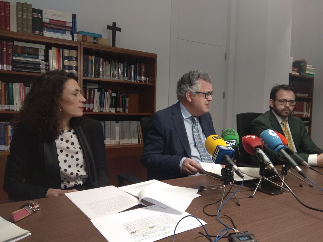 Rosa Martínez, Ignacio Rafols y Luis Miguel García Rosa Martínez, Ignacio Rafols y Luis Miguel García