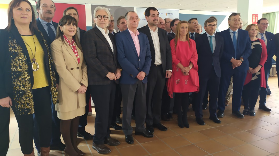 Las patronales valenciana, catalana y aragonesa reivindican inversiones para las infraestructuras comunes