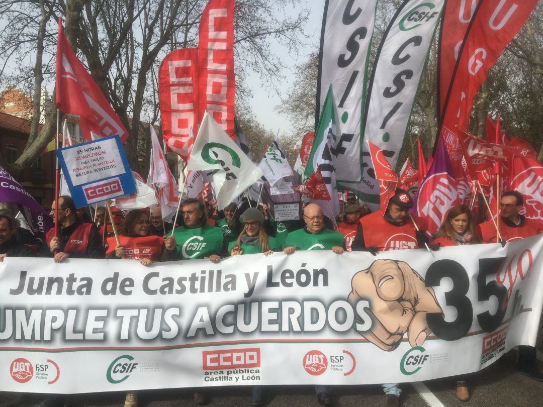 Cabecera de la manifestación de empleados públicos Cabecera de la manifestación de empleados públicos