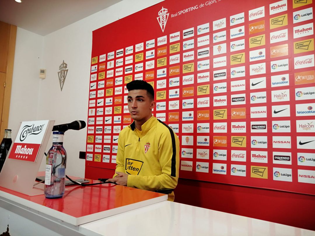 Manu García en la sala de prensa de Mareo Manu García en la sala de prensa de Mareo