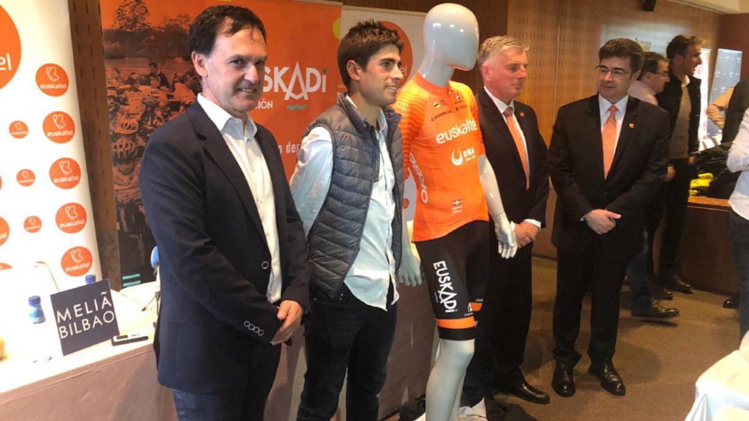 Euskaltel Euskadi echa a rodar de nuevo con la presidencia de Landa