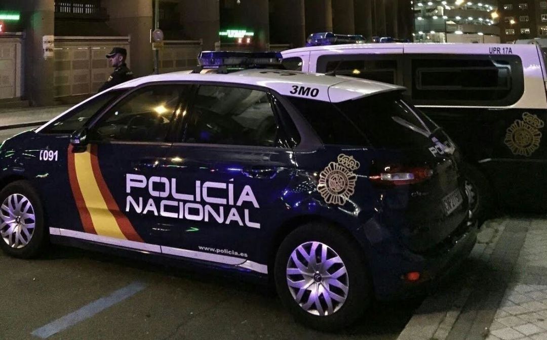 El bebé fue hallado muerto por los agentes de la Policía Nacional en una vivienda del distrito de Abastos de València El bebé fue hallado muerto por los agentes de la Policía Nacional en una vivienda del distrito de Abastos de València