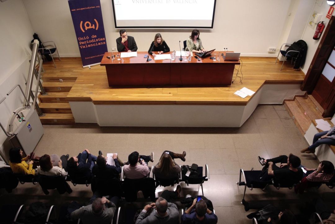 Asamblea de socios de la Unió de Periodistes donde se han votado los Premis Llibertad d'Expressió 2020 Asamblea de socios de la Unió de Periodistes donde se han votado los Premis Llibertad d'Expressió 2020