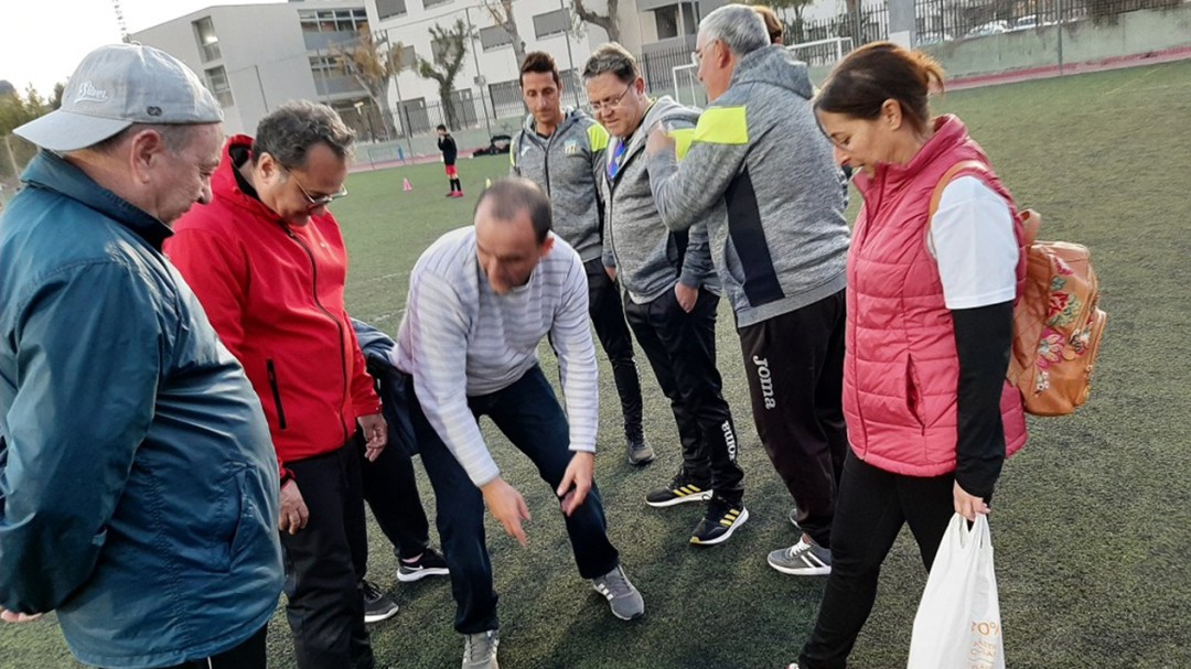 El PSOE denuncia la falta de mantenimiento en los polideportivos