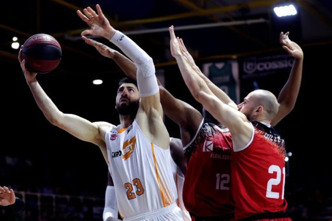 Toko Shengelia firmó un partidazo en Madrid. Toko Shengelia firmó un partidazo en Madrid.