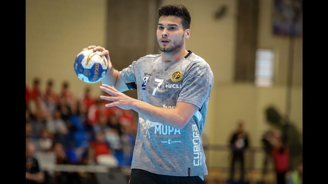 Natan Suarez defenderá la próxima temporada la camiseta del ABANCA Ademar Natan Suarez defenderá la próxima temporada la camiseta del ABANCA Ademar
