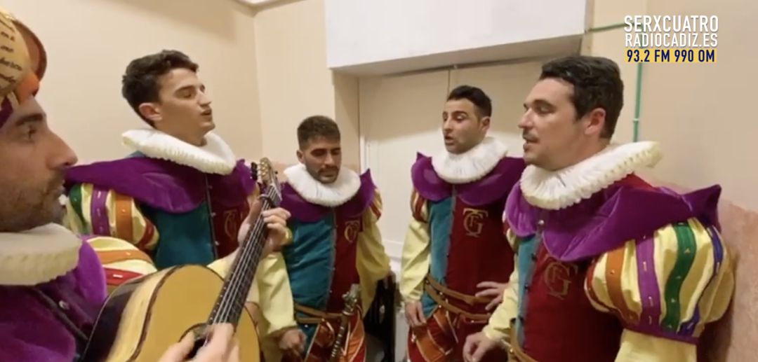Pablo Portela, Antonio La Luz, Jose Helmo, Franciso Manuel Brull y Sergio Carrillo cantan en SERxCuatro esta letra inédita Pablo Portela, Antonio La Luz, Jose Helmo, Franciso Manuel Brull y Sergio Carrillo cantan en SERxCuatro esta letra inédita