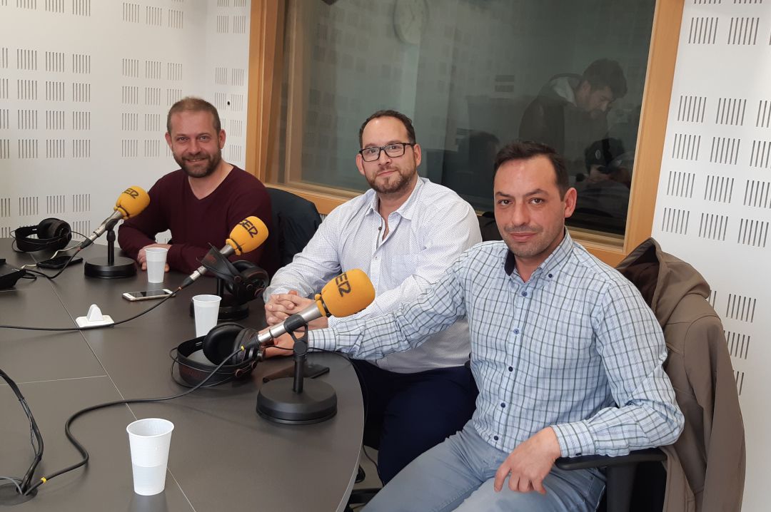 De izquierda a derecha, Fran Muñoz, segundo teniente de alcalde y portavoz de Más Madrid Leganemos, Serafín Faraldos, portavoz del PSOE en Valdemoro, y José Manuel Zarzoso, portavoz del PP en Parla. De izquierda a derecha, Fran Muñoz, segundo teniente de alcalde y portavoz de Más Madrid Leganemos, Serafín Faraldos, portavoz del PSOE en Valdemoro, y José Manuel Zarzoso, portavoz del PP en Parla.