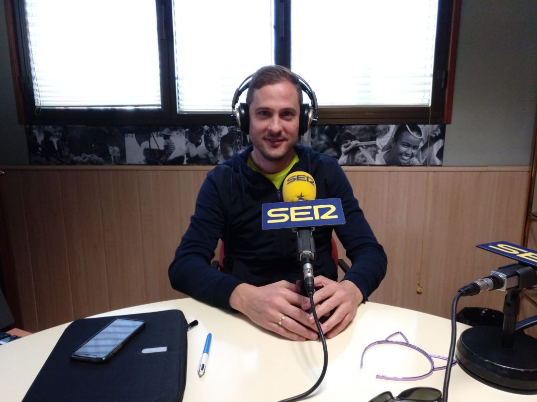 José Antonio Culebras, en los estudios de SER Soria. José Antonio Culebras, en los estudios de SER Soria.
