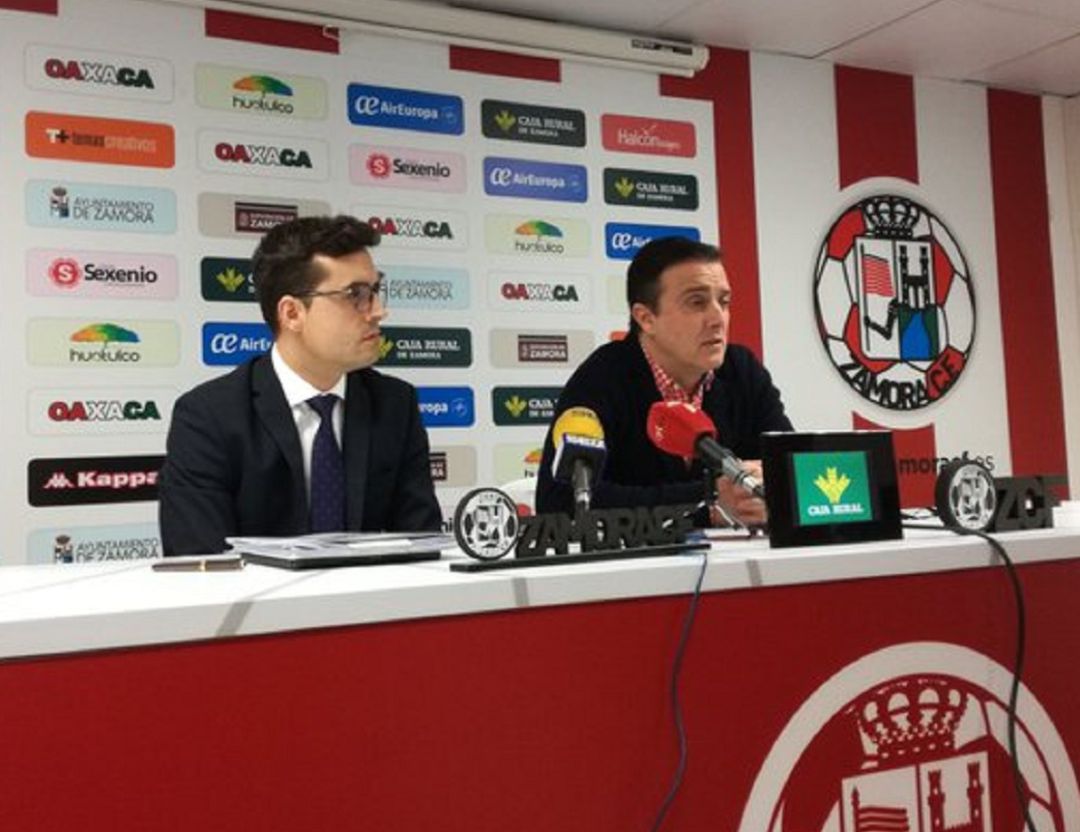 Comparecencia de César Villafañe, director deportivo, junto a David Hernández, abogado del club Comparecencia de César Villafañe, director deportivo, junto a David Hernández, abogado del club