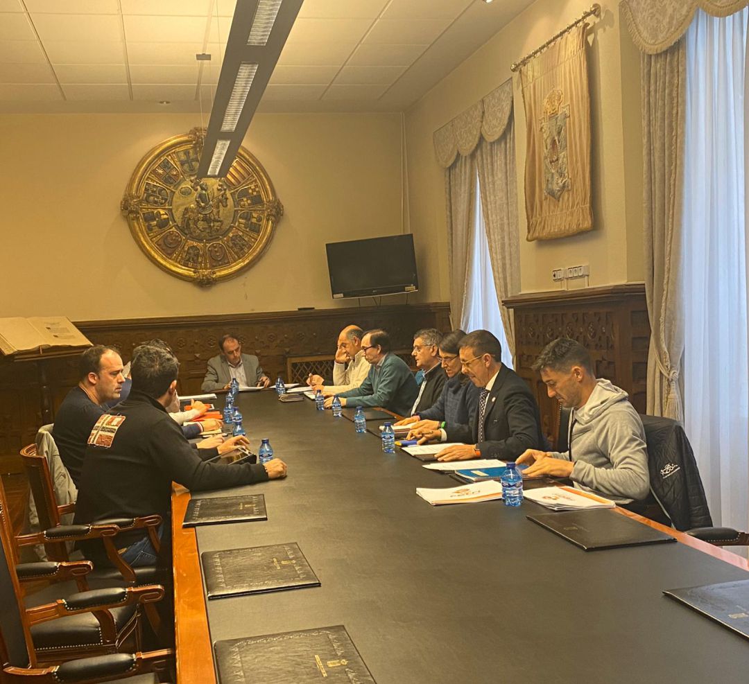 Reunión para el Europeo de Multideporte celebrado ayer Reunión para el Europeo de Multideporte celebrado ayer