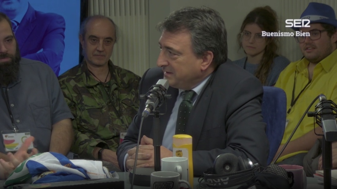 Aitor Esteban, sobre la candidatura de Iturgaiz: "¿No tenían a otro?"