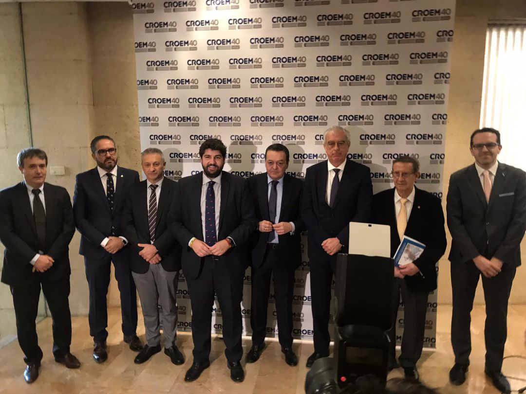 Empresarios de Cataluña, Comunidad Valenciana, Andalucía y la Región de Murcia se han reunido este viernes en la sede de Croem para analizar el impacto socioeconómico del Corredor del Mediterráneo Empresarios de Cataluña, Comunidad Valenciana, Andalucía y la Región de Murcia se han reunido este viernes en la sede de Croem para analizar el impacto socioeconómico del Corredor del Mediterráneo