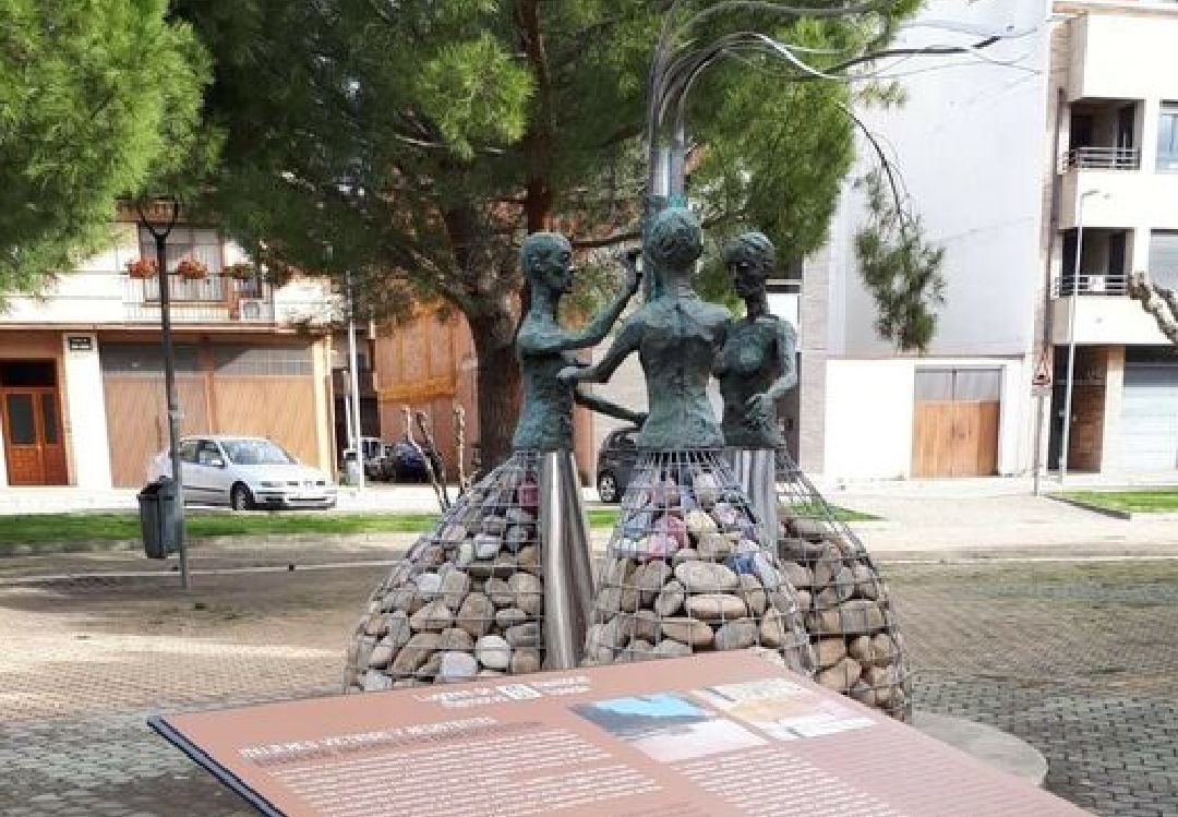 El Parque ya luce la placa que le reconoce como Lugar de la Memoria Histórica El Parque ya luce la placa que le reconoce como Lugar de la Memoria Histórica