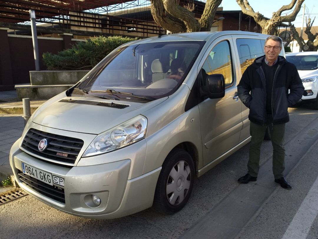 José Maria Grau, el taxista de la comarca de La Litera, en la provincia de Huesca José Maria Grau, el taxista de la comarca de La Litera, en la provincia de Huesca