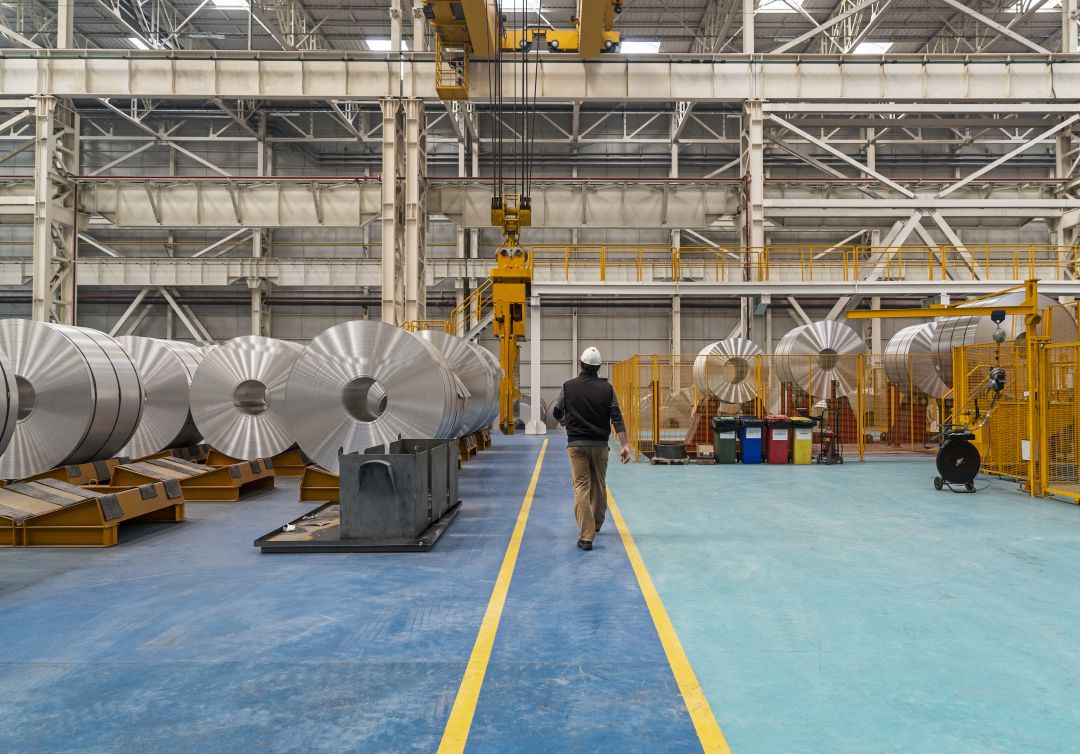 Uan empresa fabricando bobinas de acero. Uan empresa fabricando bobinas de acero.