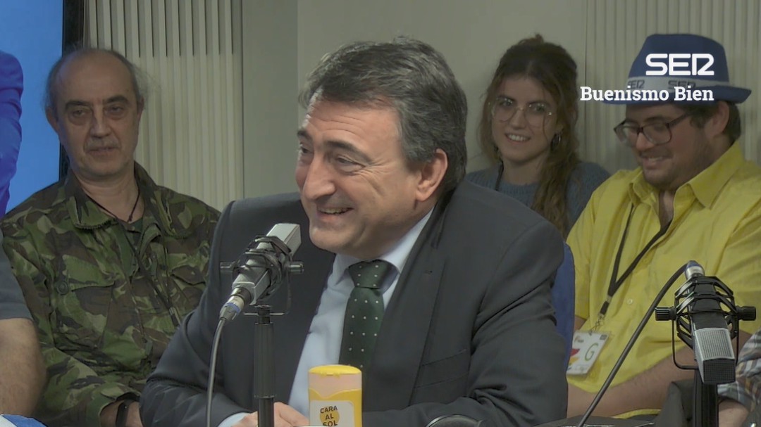 Aitor Esteban, sobre si es un político de derechas: "En la economía no jugamos con las cosas de comer"
