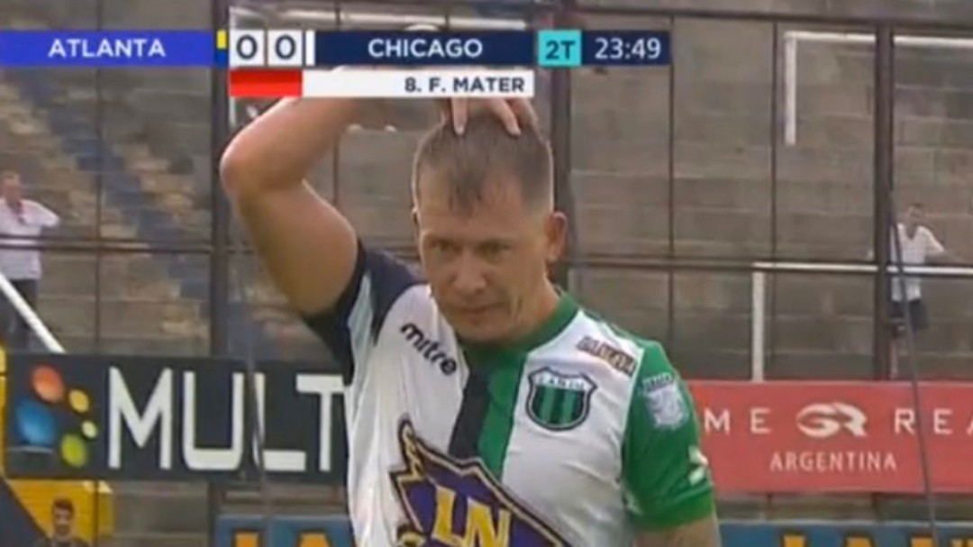 Los gestos antisemitas de un jugador a la hinchada rival tras ser expulsado
