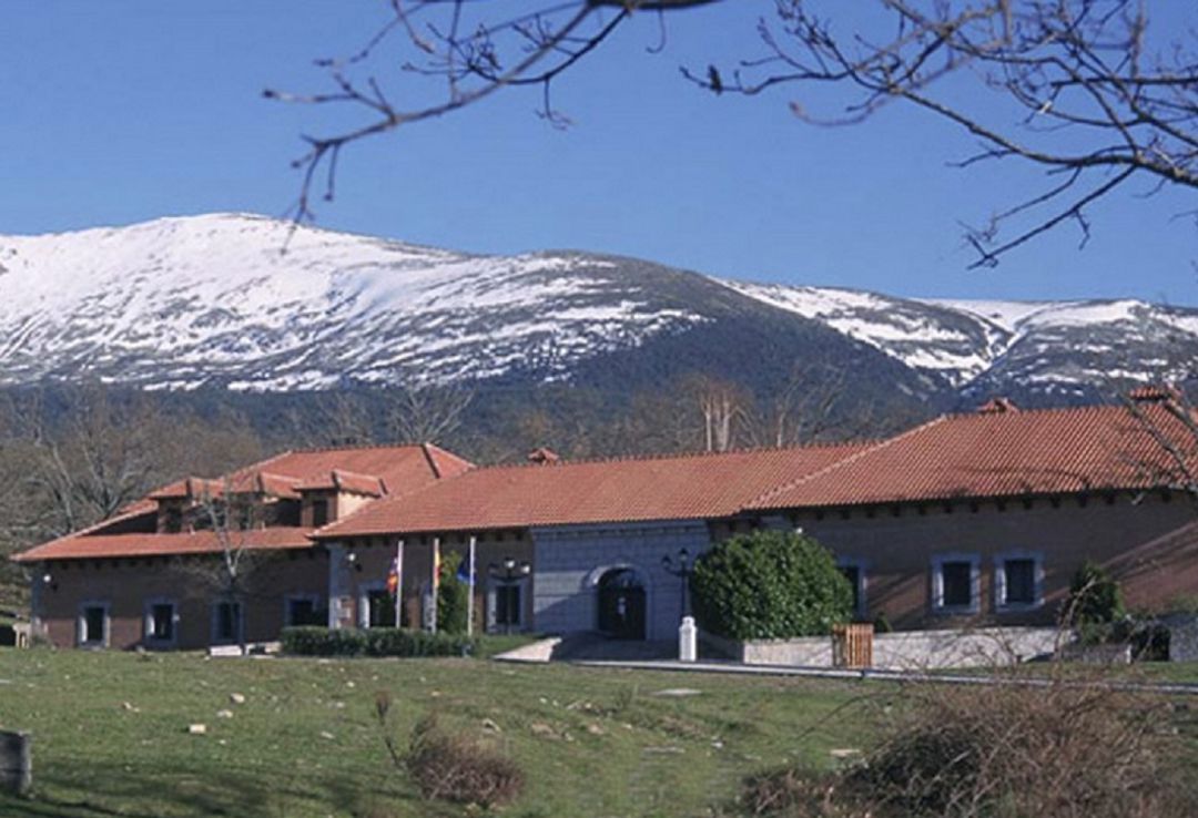 Programa de Excursiones Didácticas por los Montes de Valsaín Programa de Excursiones Didácticas por los Montes de Valsaín