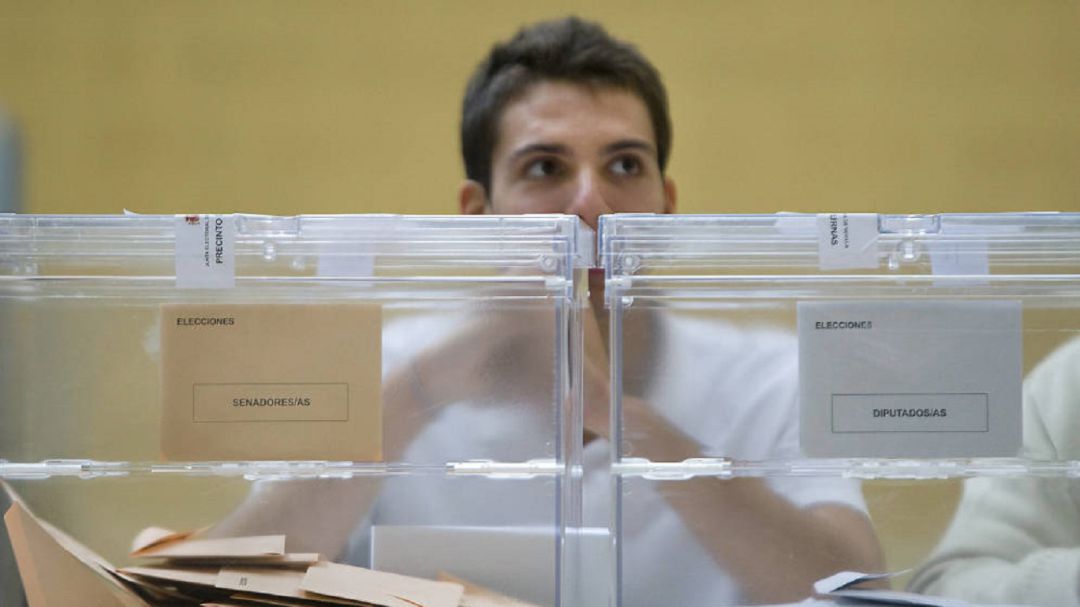 El portavoz del Gobierno Vasco, Josu Erkoreka, ha afirmado que no está sobre la mesa, 'hoy por hoy', la posibilidad de suspender las elecciones autonómicas El portavoz del Gobierno Vasco, Josu Erkoreka, ha afirmado que no está sobre la mesa, 'hoy por hoy', la posibilidad de suspender las elecciones autonómicas