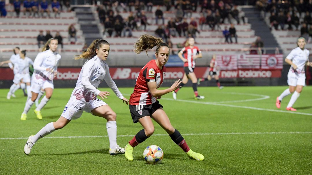 La jugadora del Athletic Club, Maite Oroz, en un partido ante el Logroño La jugadora del Athletic Club, Maite Oroz, en un partido ante el Logroño