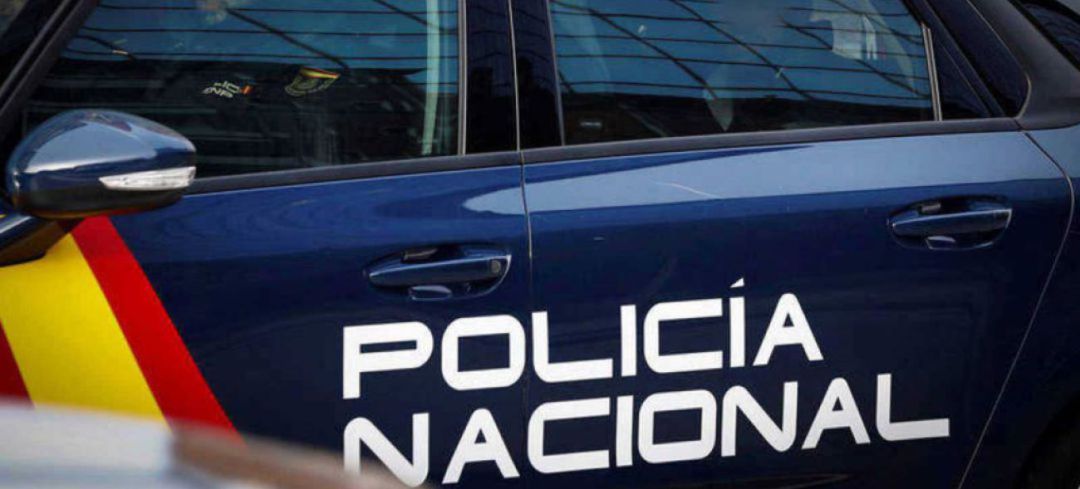 La Policía Nacional ha detingut un home a Ciutadella. La Policía Nacional ha detingut un home a Ciutadella.