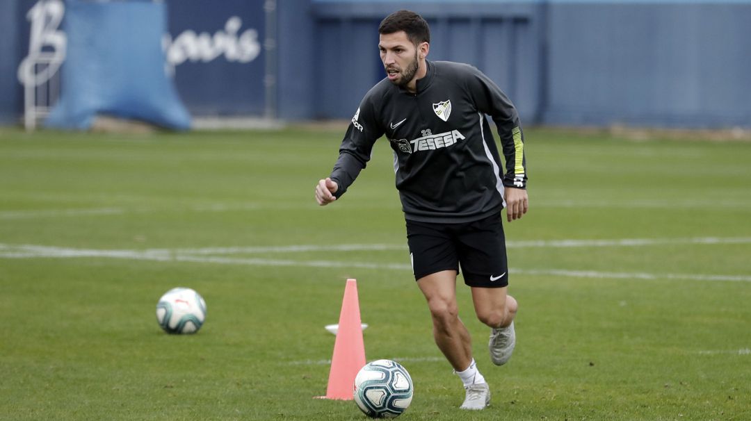 Dani Pacheco, durante un entrenamiento del Málaga Dani Pacheco, durante un entrenamiento del Málaga