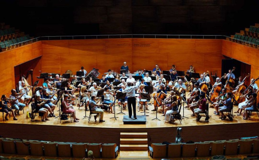 La Orquestra Simfònica de les illes Balears OSIB La Orquestra Simfònica de les illes Balears OSIB