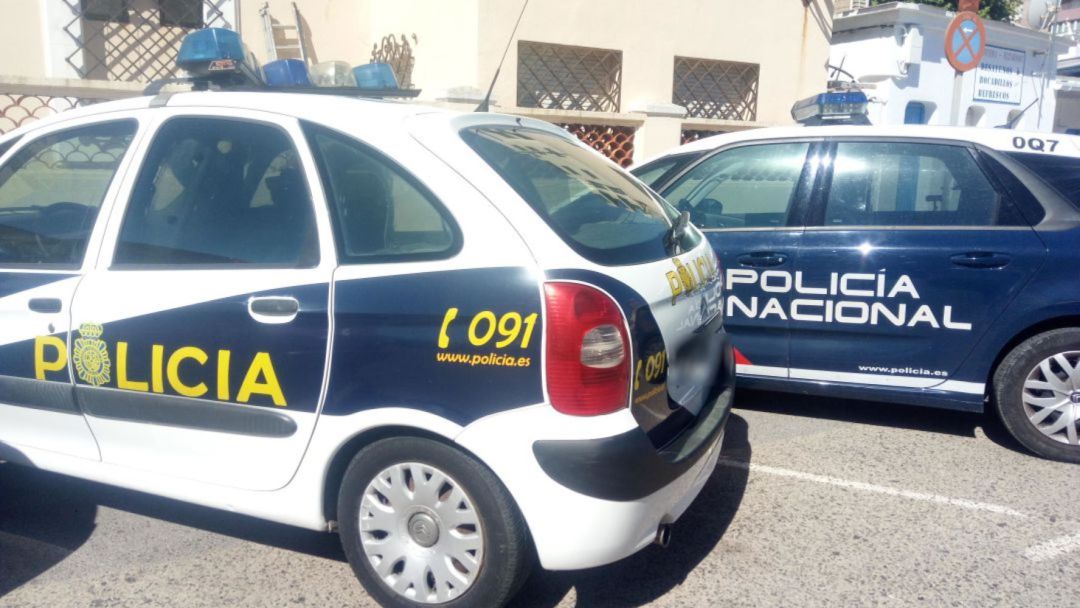 La policia va detenir l'home després de la denúncia de la seva parella. La policia va detenir l'home després de la denúncia de la seva parella.