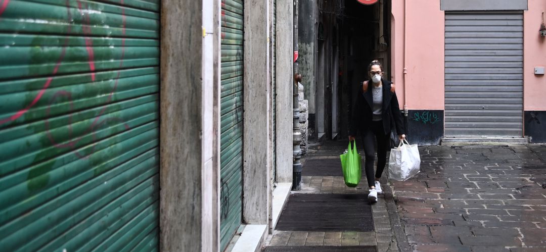 Los vecinos quieren organizarse para que los mayores no salgan a la calle como ha ocurrido en algunas zonas de Italia Los vecinos quieren organizarse para que los mayores no salgan a la calle como ha ocurrido en algunas zonas de Italia