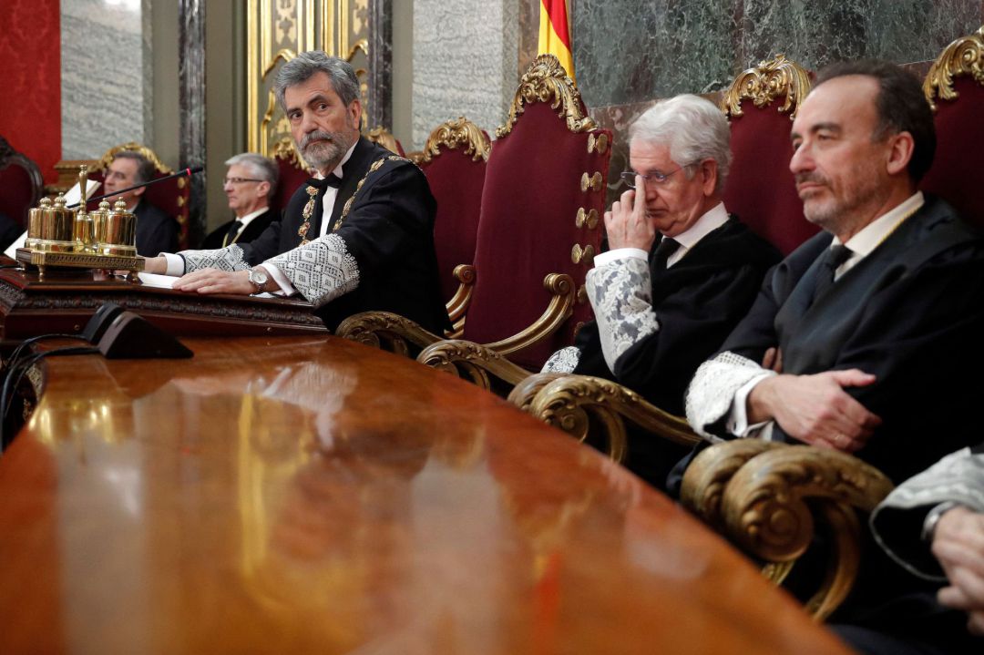 Lesmes en una reciente toma de posesión en compañía de los presidentes de sala Lesmes en una reciente toma de posesión en compañía de los presidentes de sala