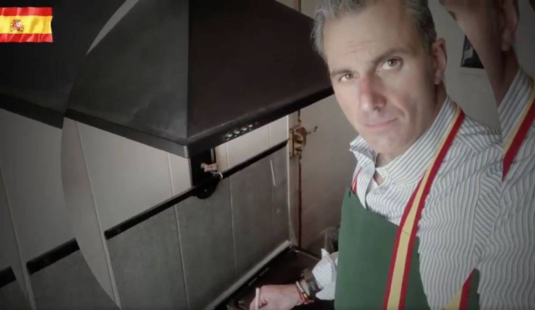 Captura del vídeo colgado por el dirigente de Vox que ahora ha eliminado de su cuenta de Twitter. Captura del vídeo colgado por el dirigente de Vox que ahora ha eliminado de su cuenta de Twitter.