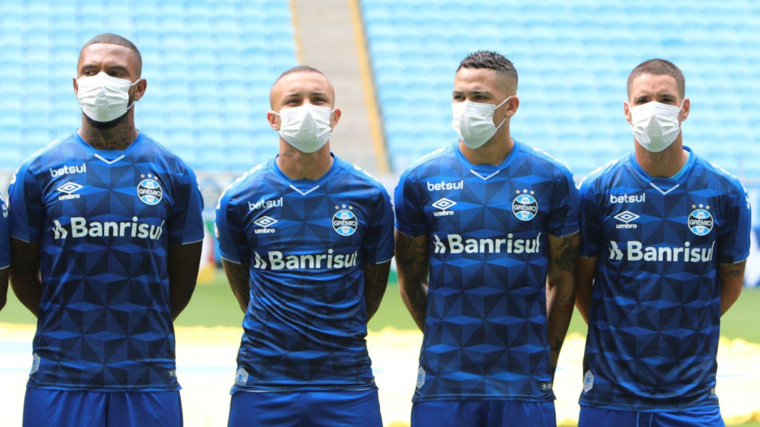El Gremio protesta en contra de su directiva por tener que jugar en plena pandemia del coronavirus