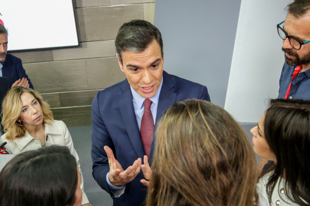 Pedro Sánchez, tras una rueda de prensa. Pedro Sánchez, tras una rueda de prensa.