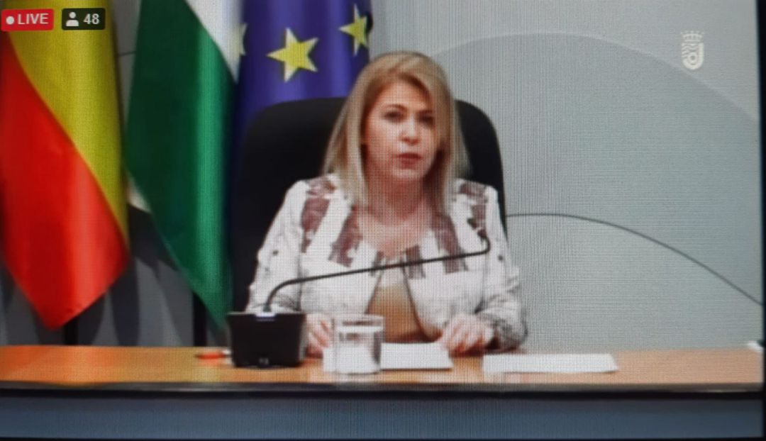 La alcaldesa de Jerez, Mamen Sánchez, durante su comparecencia este domingo La alcaldesa de Jerez, Mamen Sánchez, durante su comparecencia este domingo