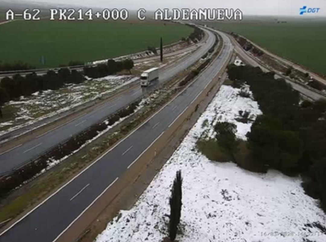 Situación del tráfico en las carreteras de Salamanca este lunes por la tarde, tal y como se observa en la imagen de la DGT. Situación del tráfico en las carreteras de Salamanca este lunes por la tarde, tal y como se observa en la imagen de la DGT.