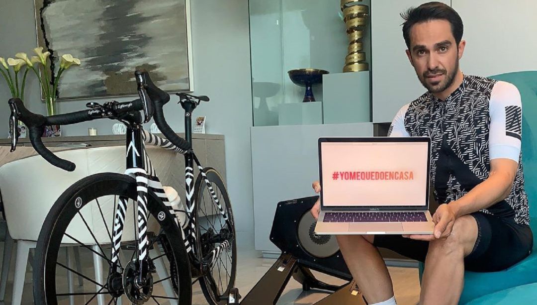 Alberto Contador se ha sumado desde el primer día a la campaña de concienciación a la ciudadanía. Alberto Contador se ha sumado desde el primer día a la campaña de concienciación a la ciudadanía.