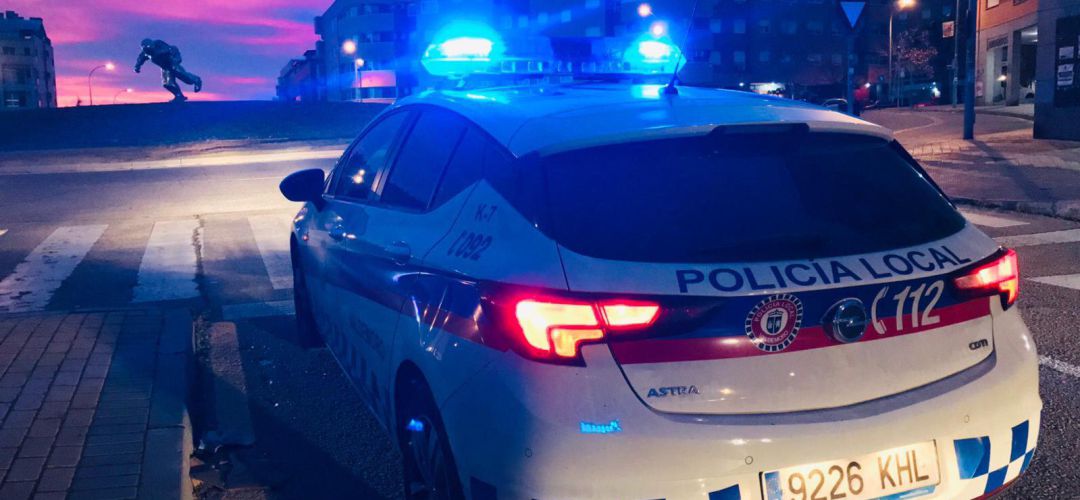 Los agentes han tenido que sancionar a varias personas por incumplir las medidas de confinamiento Los agentes han tenido que sancionar a varias personas por incumplir las medidas de confinamiento