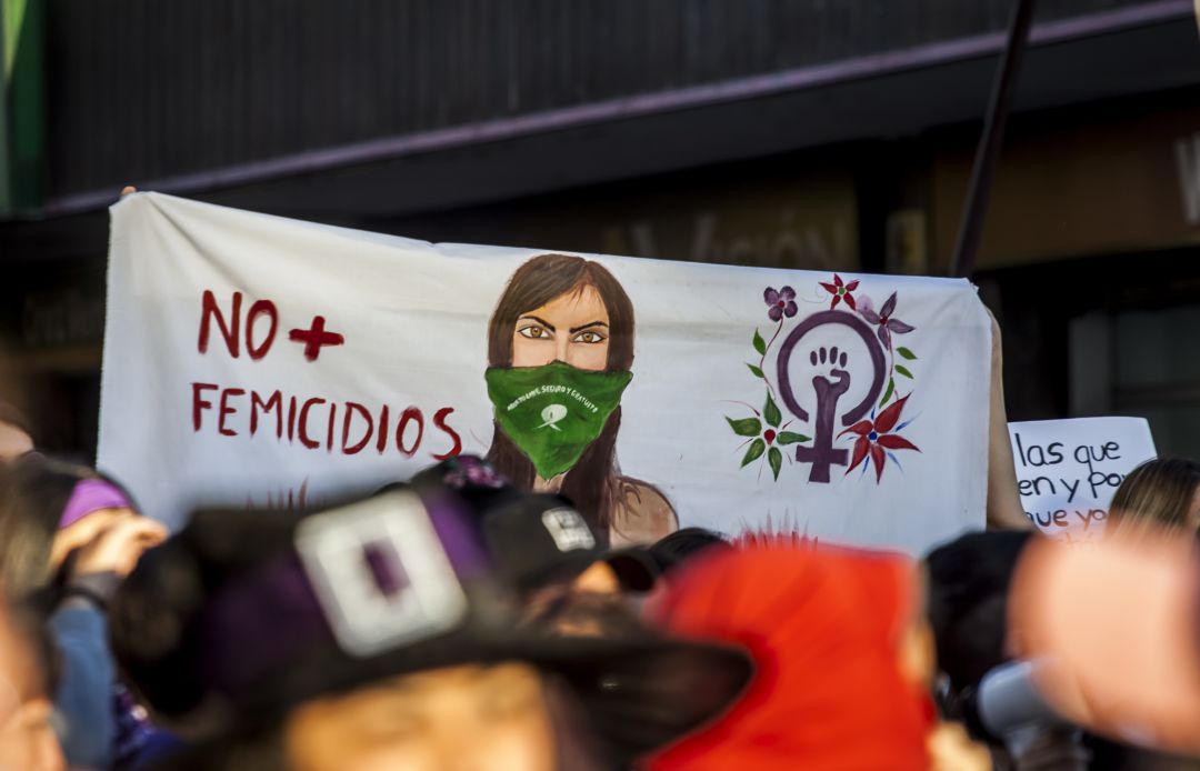 Una de las pancartas durante las manifestaciones del 8-M. Una de las pancartas durante las manifestaciones del 8-M.