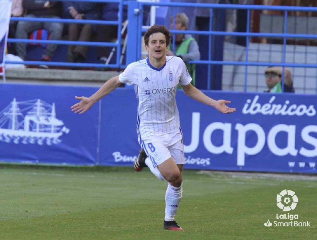 Sangalli celebra su último gol ante el Extremadura Sangalli celebra su último gol ante el Extremadura
