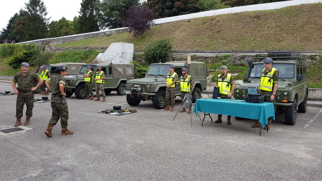 La Unidad Militar de Emergencias en la Brilat La Unidad Militar de Emergencias en la Brilat