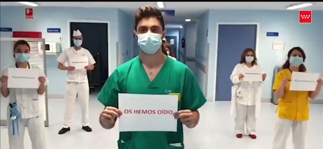 Un momento del vídeo de los sanitatios del Hospital Severo Ochoa Un momento del vídeo de los sanitatios del Hospital Severo Ochoa