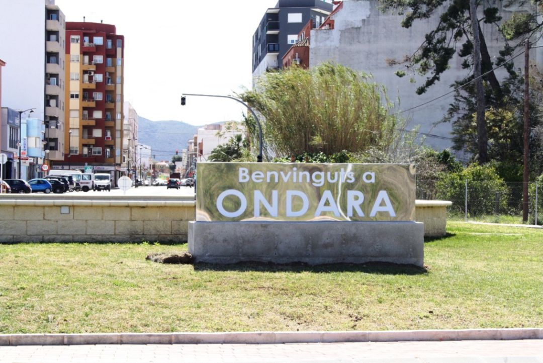 Entrada a Ondara. Entrada a Ondara.