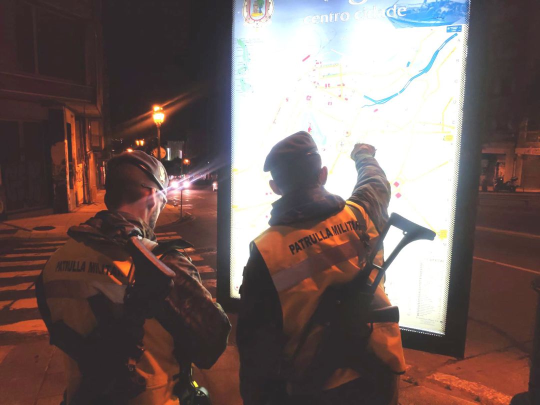 Efectivos de la Brilat desplegados en Vigo en el marco de las medidas aprobadas por el Gobierno para contener la expansión del coronavirus. Efectivos de la Brilat desplegados en Vigo en el marco de las medidas aprobadas por el Gobierno para contener la expansión del coronavirus.